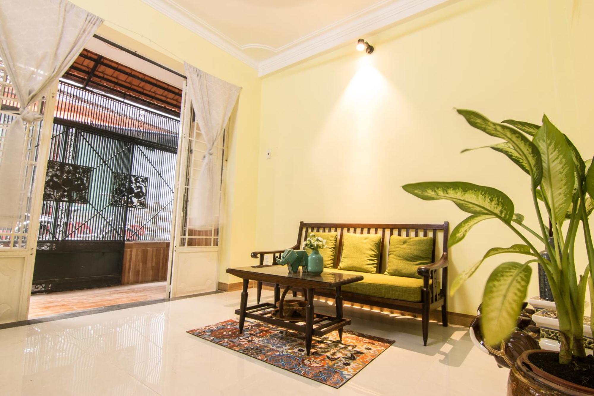 Moonie House Saigon - In Cbd, Cool Ac, Free Laundry, Free Drinking Water Ở trọ *