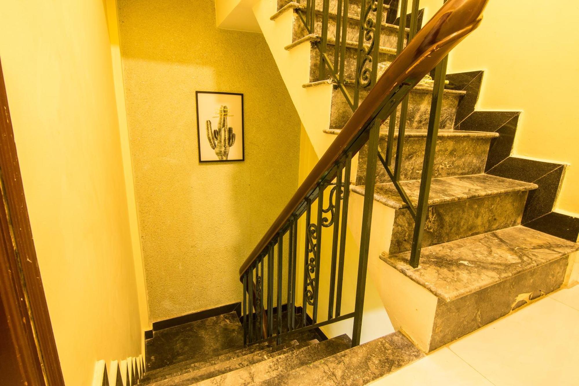 Moonie House Saigon - In Cbd, Cool Ac, Free Laundry, Free Drinking Water Ho Chi Minh City