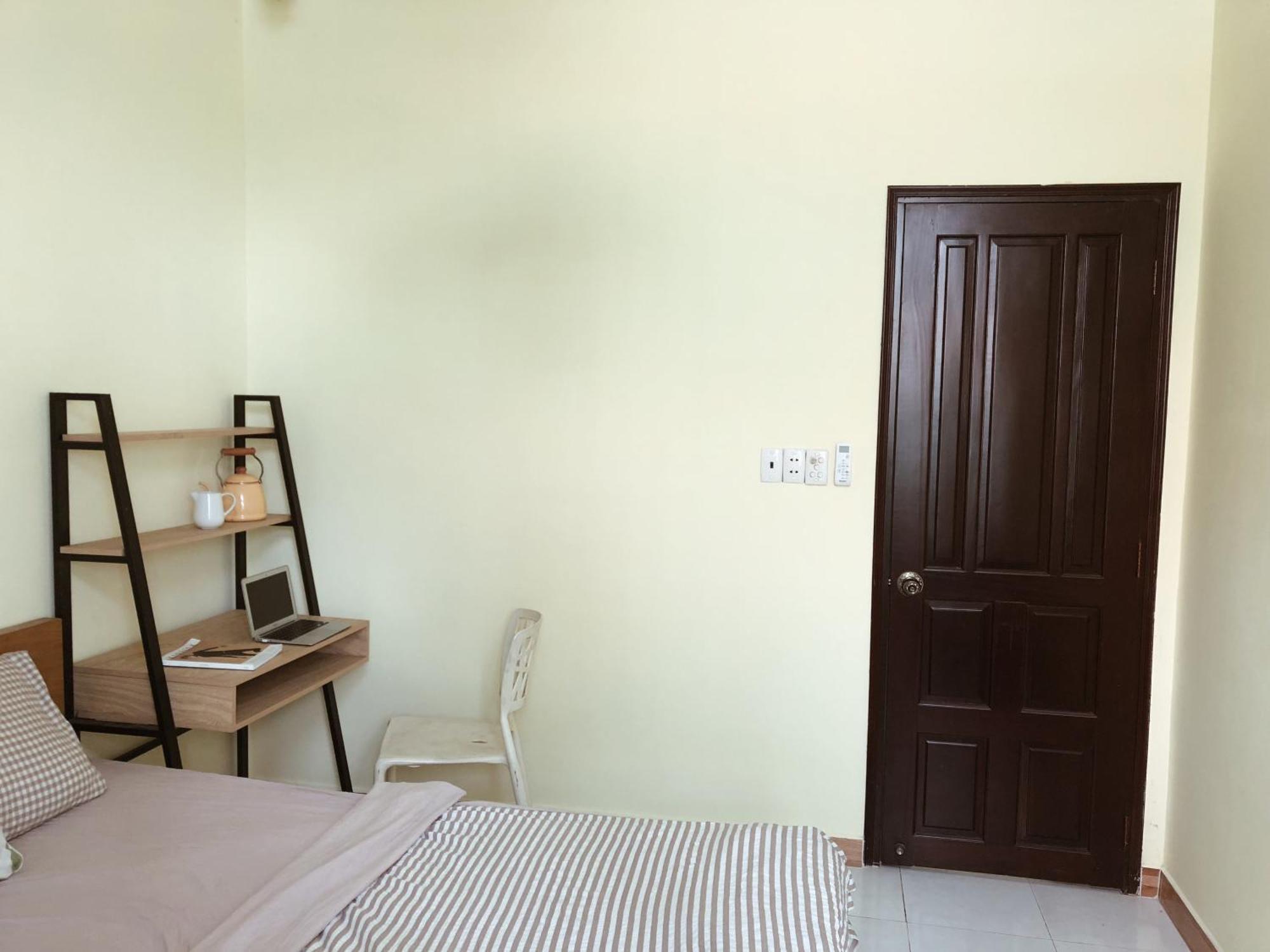 Moonie House Saigon - In Cbd, Cool Ac, Free Laundry, Free Drinking Water Homestay Ho Chi Minh City